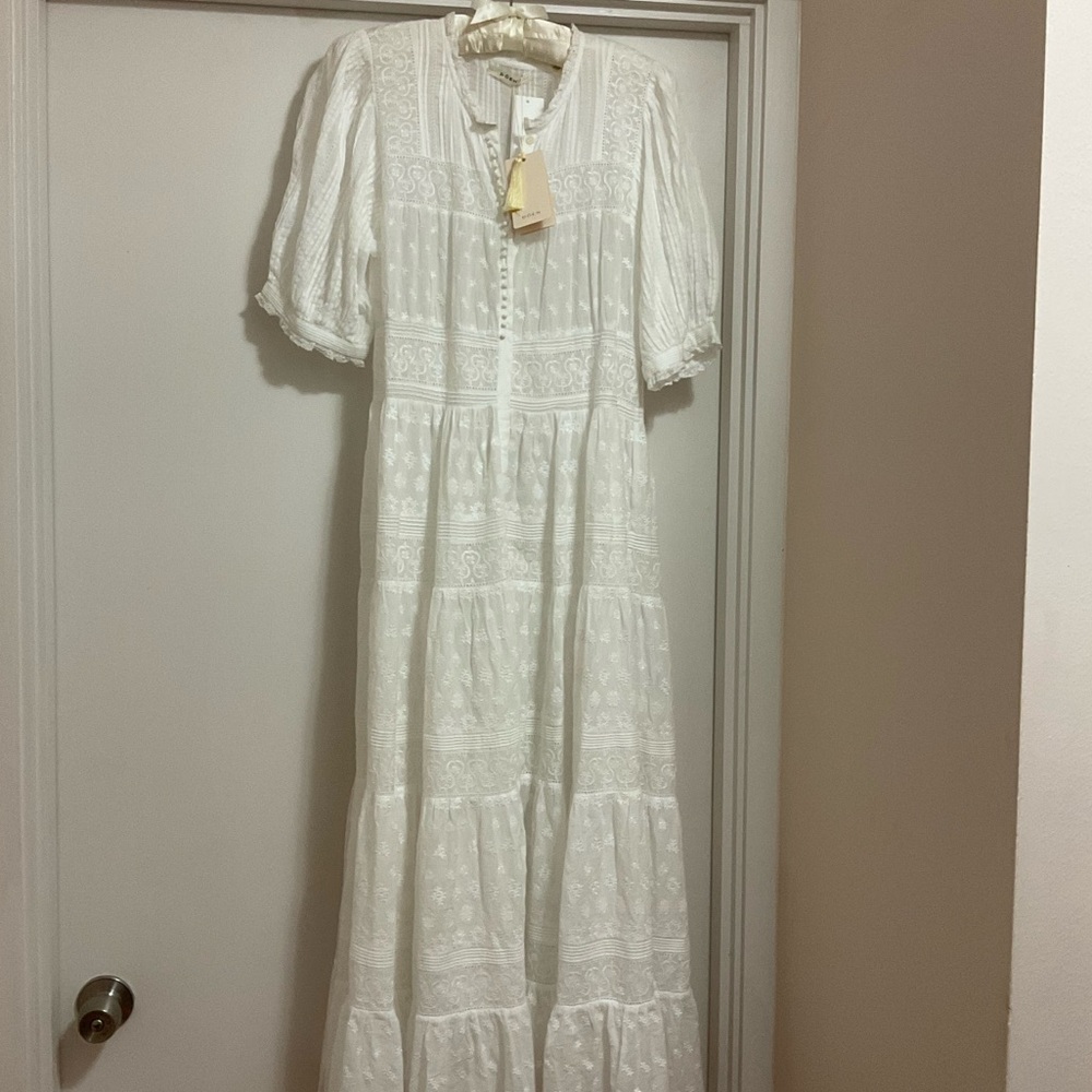 Doen Lace Tiered Midi Dress - Picture 2 of 10